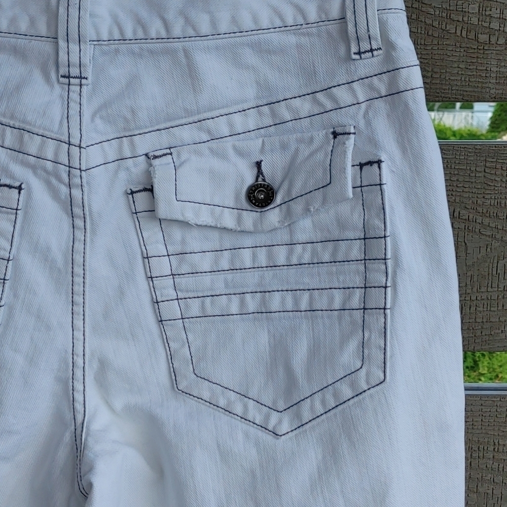 Tristan Women's‎ white Denim Jeans size 28